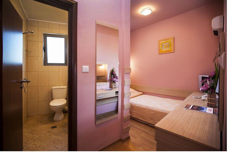 Expo Hotel พลอฟดิฟ ภายนอก รูปภาพ