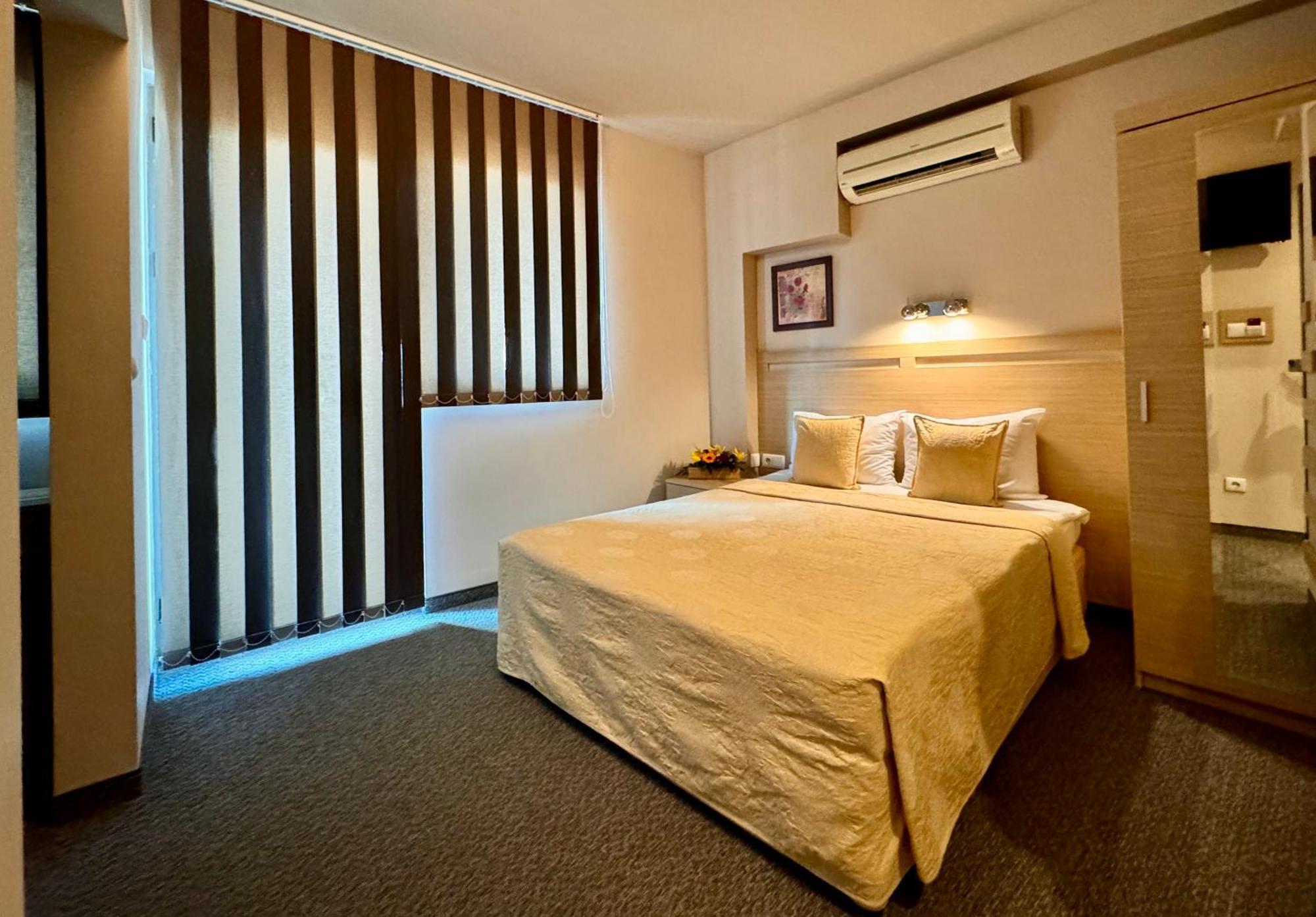 Expo Hotel พลอฟดิฟ ภายนอก รูปภาพ